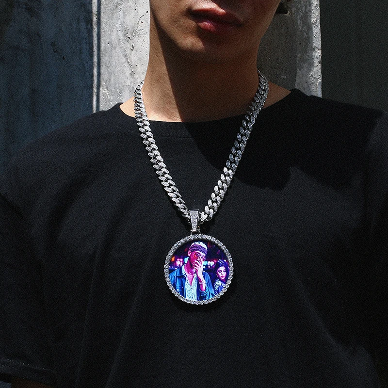 

New Oversize Big Round Custom Picture Pendant Necklace Personality Men's Hop Jewelry Exaggeration Rap Style Cubic Zirconia