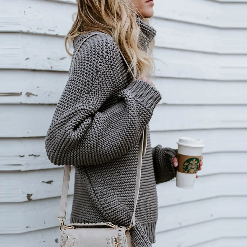 Свитер Женский вязаный с высоким воротом зеленый облегающий длинным рукавом на