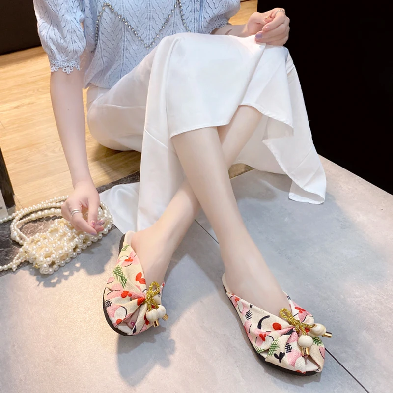 

Cover Toe Loafers Shoes Woman 2021 Slippers Flat Flower Luxury Slides Pantofle Low Summer Designer New Peep Soft Basic PU Rubber