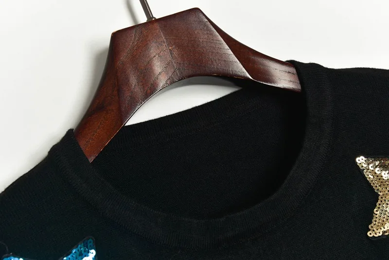 Женский комплект из Свитера и шорт вязаный черный пуловер с круглым вырезом