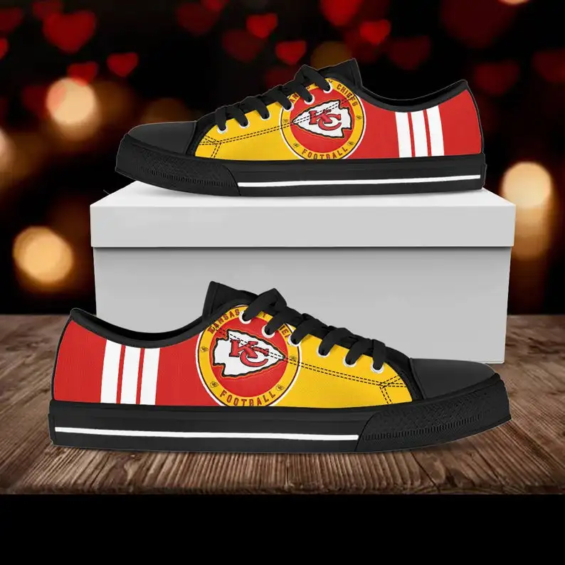 

Kansas City Custom Shoes Chiefs Mens Womens Designer Leisure Sneakers Men Casual Canvas Shoes