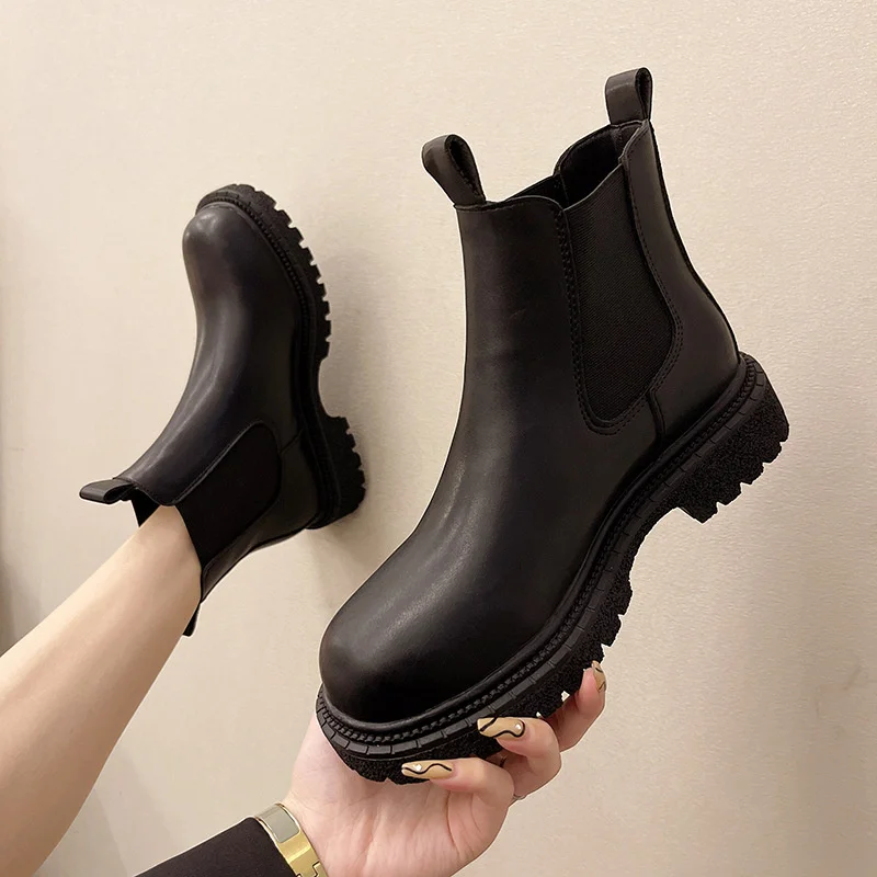 

British Style Autumn And Winter Martin Boots Women's Black Leather Platform Shoes Women Short Tube Ankle Boots