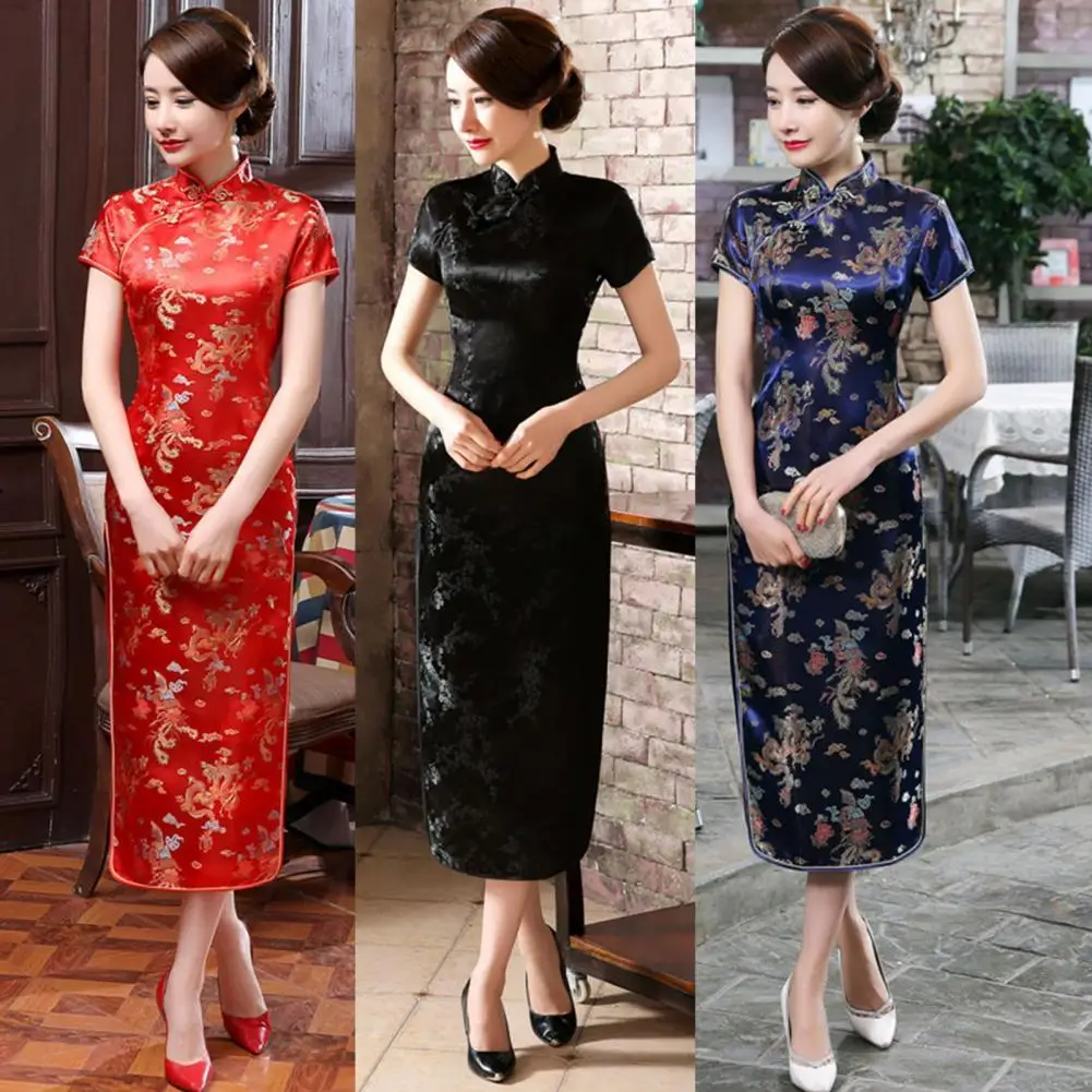 

Gorgeous Elegant Lady Cheongsam Lady Cheongsam Eye-catching Vintage