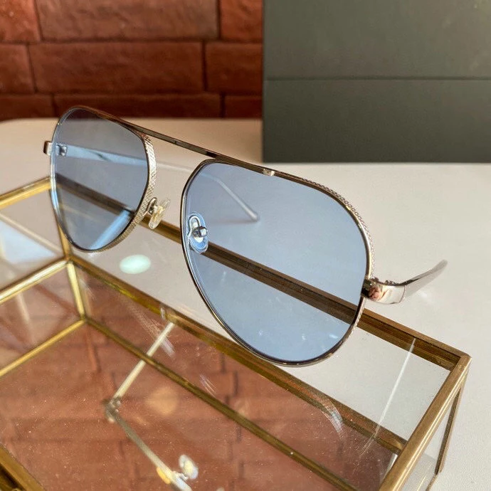 

2021 Vintage Metal Fashion Classical Aviation Sunglasses Men Female Designer Brand Classic Driving Sunglasses With Original Box