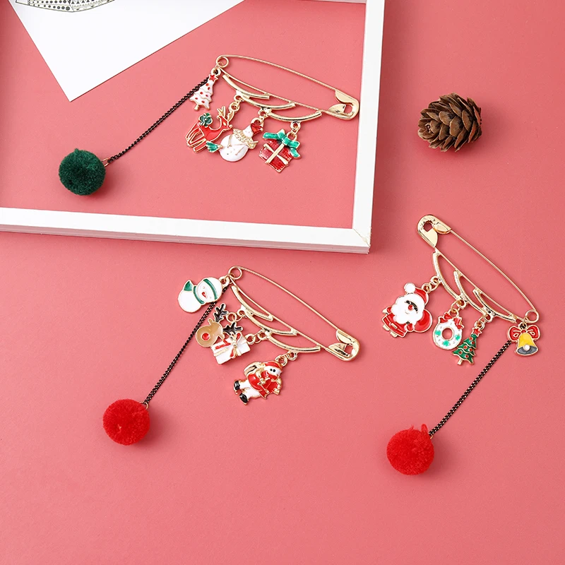 

QIHE Jewelry Happy Christmas Cute Enamel Pins Hanging Elk Pine Snowman Brooches Badges Fashion Pin Gifts for Friends Wholesale