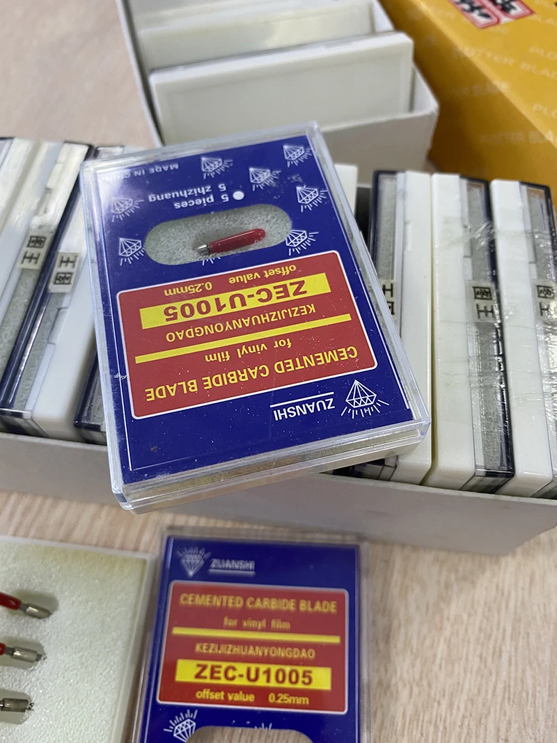 Большое лезвие для режущего плоттера Graphtec 45 | Компьютеры и офис