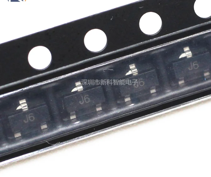 

Mxy SMD triode S9014 J6 45V0.1 A/NPN SOT23 Транзистор (100 шт./лот)