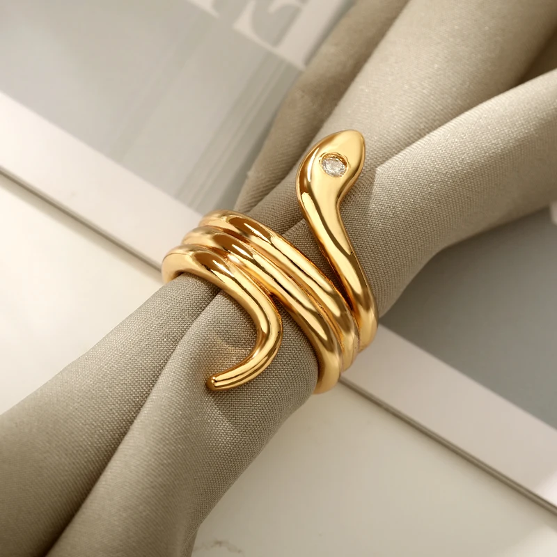 

Gold Color Snake Rings For Women Zircon Eye Snake Animal Rock Stainless Steel Cute Ring Party Hiphop Punk Jewelry Gifts 2021 New