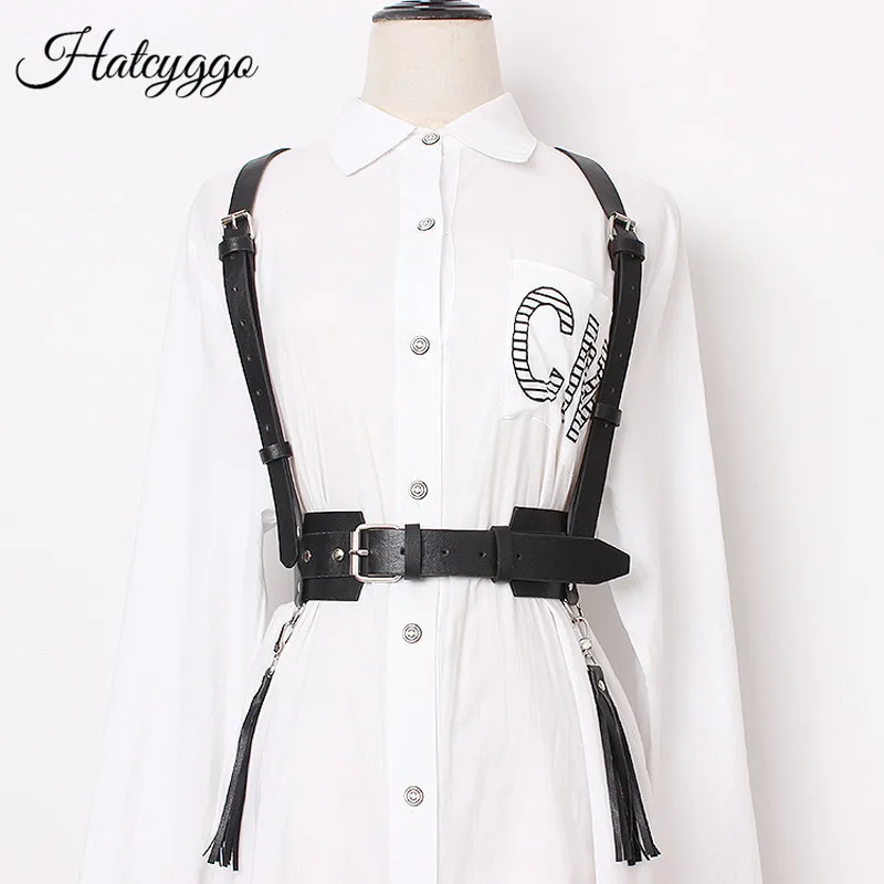 HATCYGGO Модные женские кожаные ремни с кисточками в стиле панк для тела, грудной бандаж, сексуальные женские черные ремни на подтяжках, регулируемый/широкий пояс