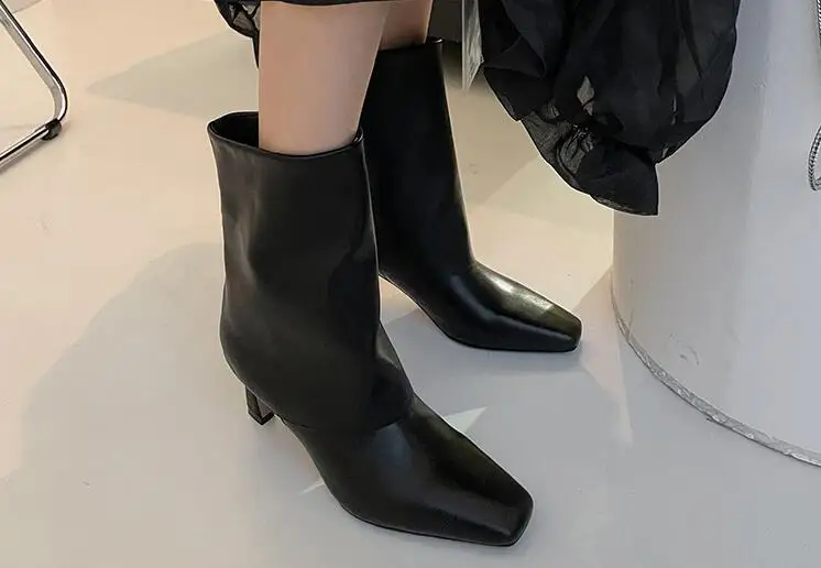 Ботинки женские на тонком каблуке 7 см мягкая кожа квадратный носок складные без