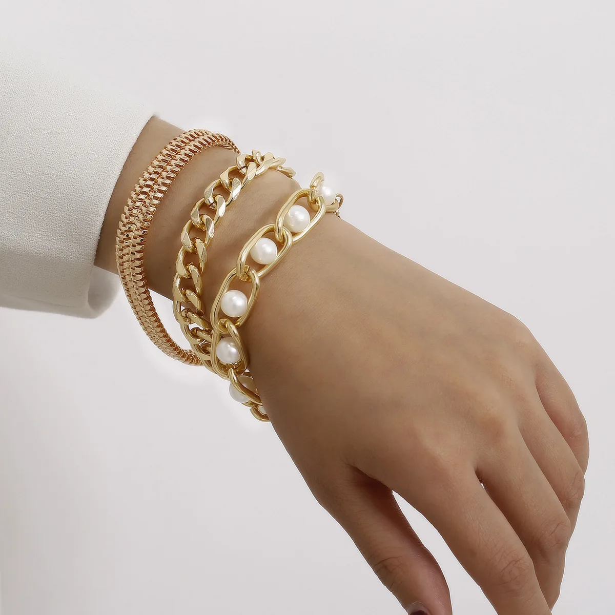 

Fashion Multilayer Chains Bracelets Jewelry Sets For Women Luxury Pearl Pendants Punk Hard Bracelets Gift For Girls Friends