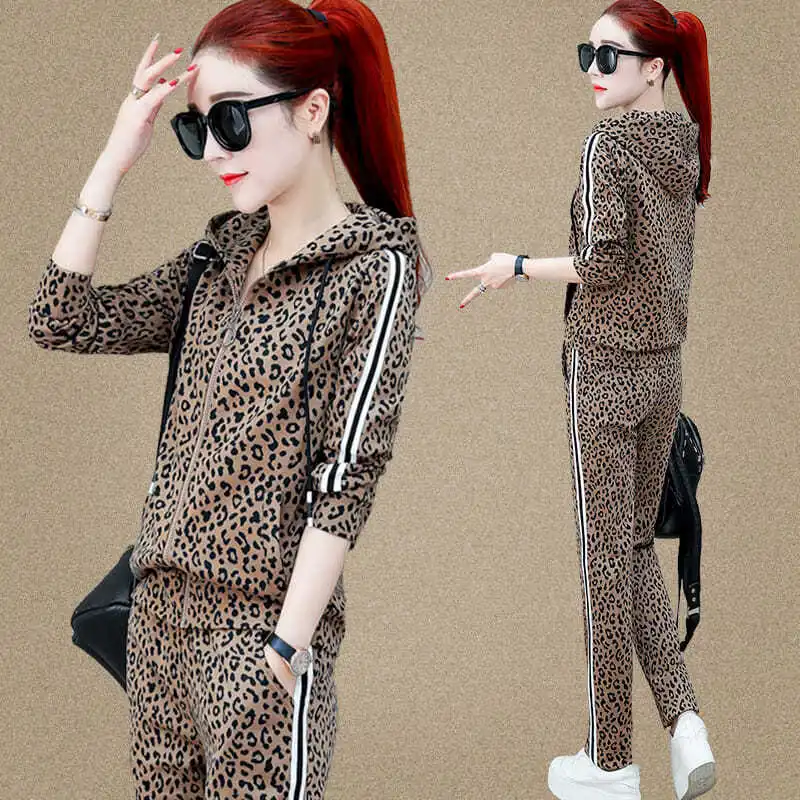 

Casual Suit for Women 2020 Autumn and Winter New Leopard Print Slim -Fit Thickened Sportswear Two - Piece Suit