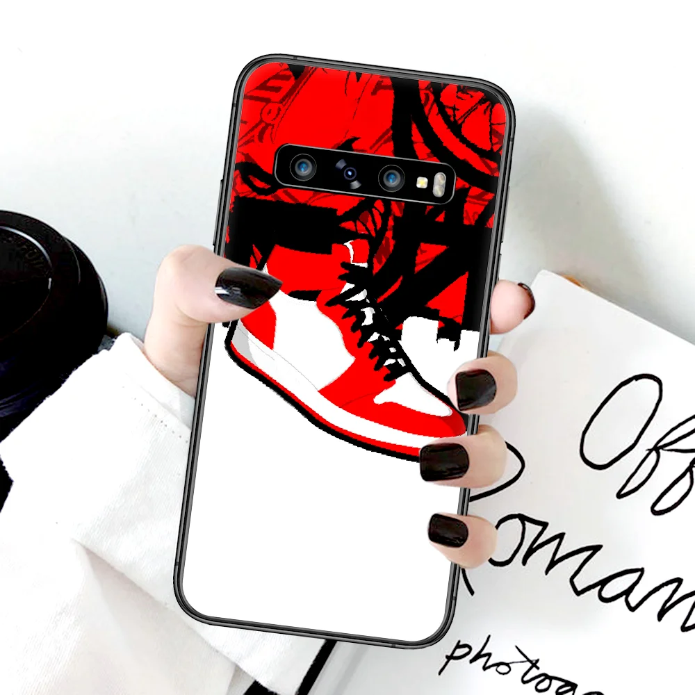 

Brand fashion sneakers Art Phone Case For Samsung Galaxy Note S 8 9 10 20 Plus E Lite Uitra black Etui Luxury Cover Trend