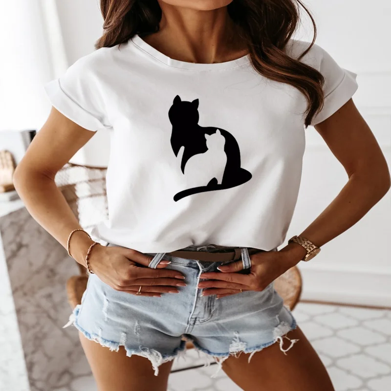 

Футболка женская с коротким рукавом, Свободный Топ с забавным принтом кота, для фитнеса, в стиле Харадзюку, черная, на лето