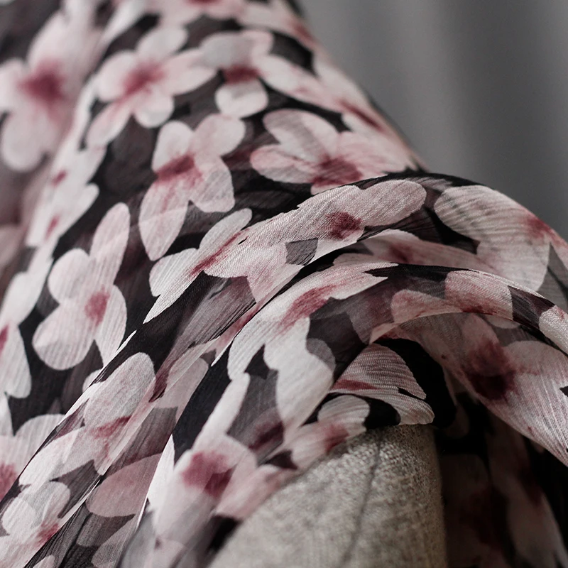 The Cloth Black Printed Crinkle Chiffon 100% silk Materials Summer Dress DIY clothes fabrics Freeshipping | Дом и сад