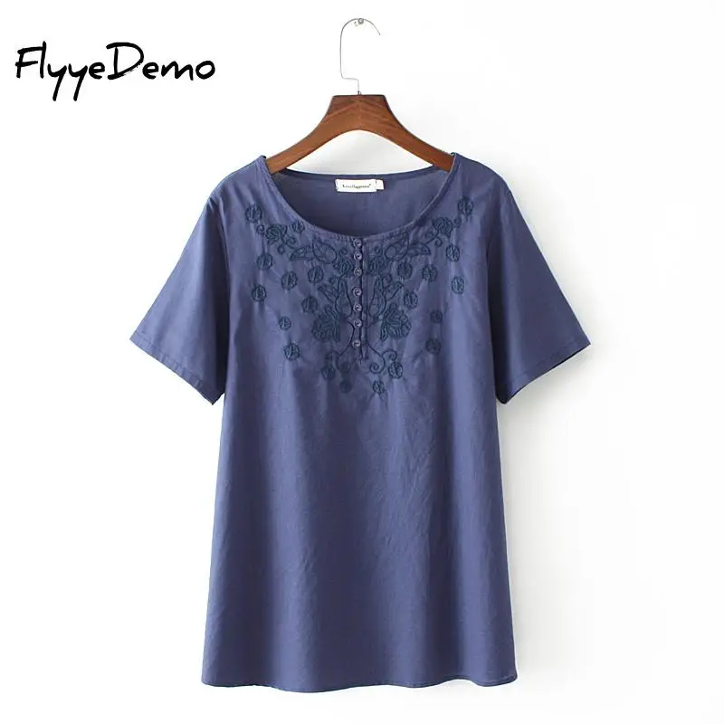 Футболка женская с коротким рукавом и объемной цветочной вышивкой | Женская