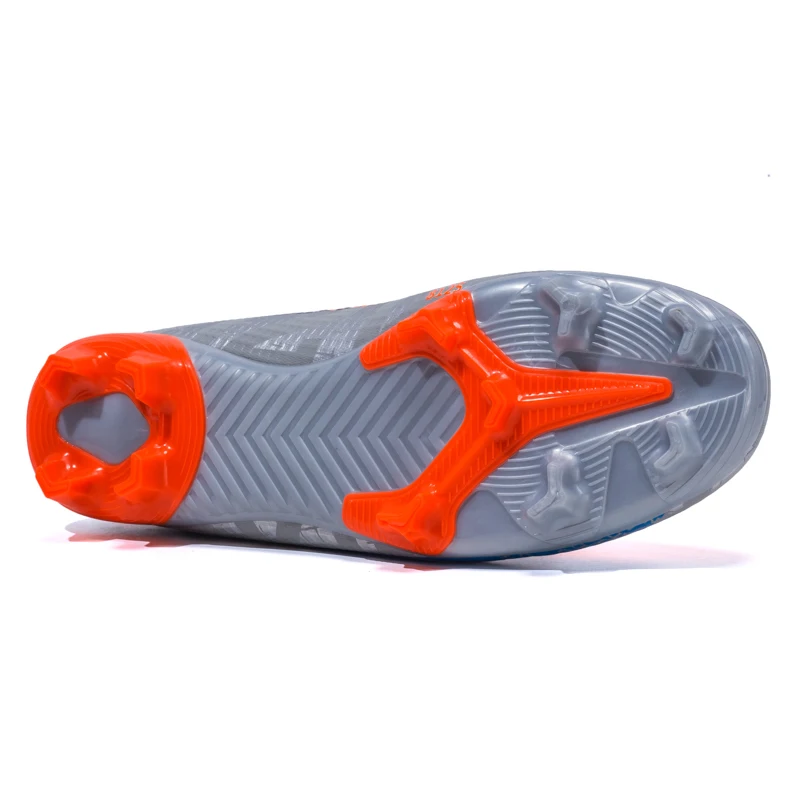 Новые мужские ультралегкие футбольные туфли с длинными ногтями износостойкие