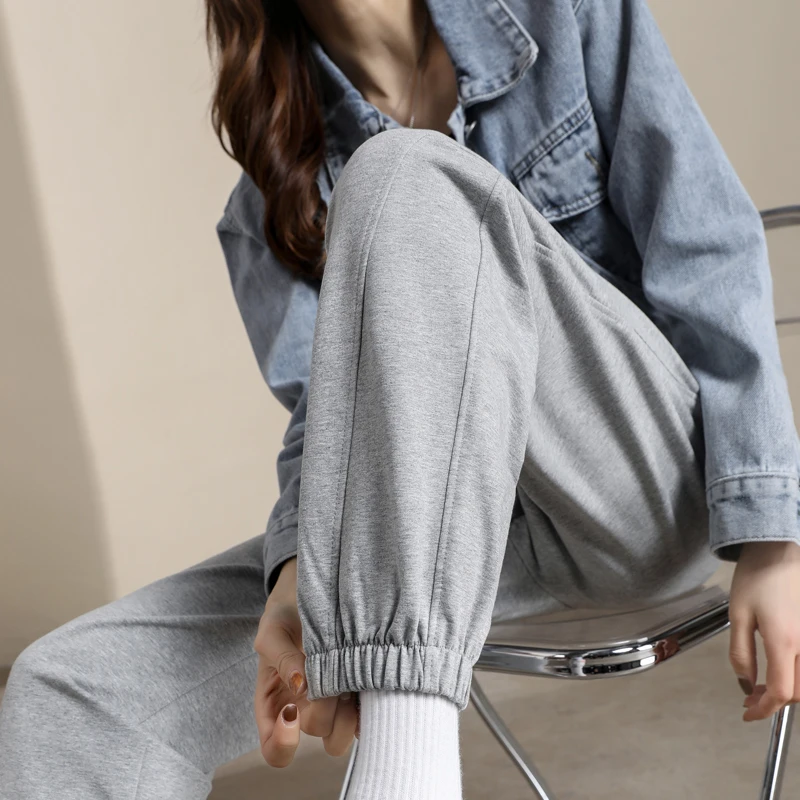 Спортивные женские свободные брюки с резинкой на весну и осень новинка 2021