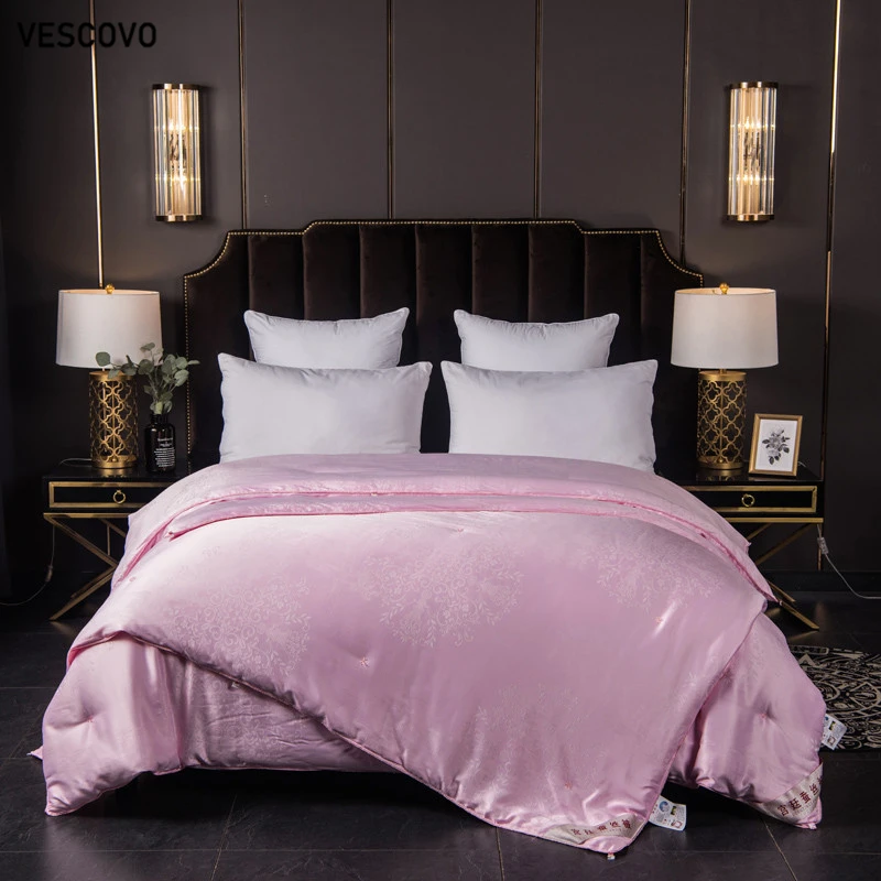

Quality Natural Silk Quilt Mulberry Winter Jacquard Blanket Queen King Size Warm Duvet Bedspread
