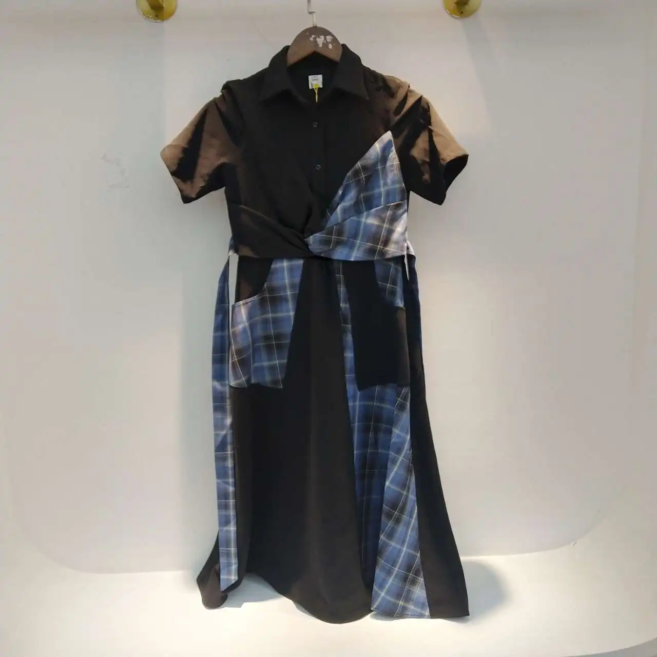 

SHENGPALAE Harajuku Plaid Spliced Derss Women's Summer 2021 New Lapel Cross Twist Hollow Out Short Sleeve Mid-calf Dresses Tide