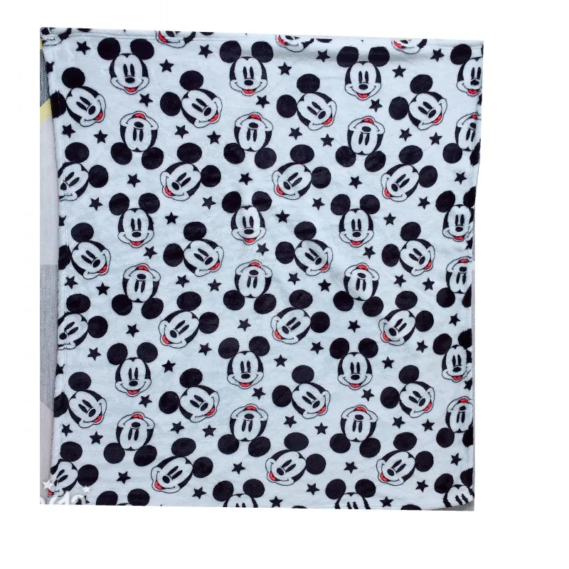 gray and black Красное одеяло с Микки Маусом и Минни Маус, маленький плед 70x100 см для маленьких мальчиков и девочек, детское летнее одеяло для кроватки - Цвет: gray and black