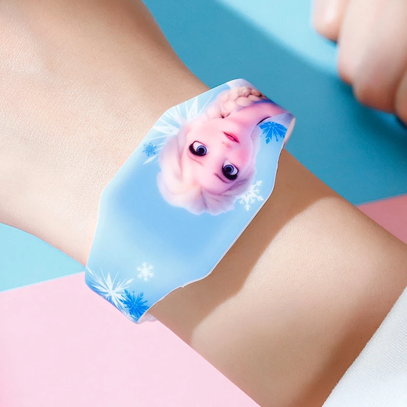 Часы детские цифровые электронные со светодиодной подсветкой наручные часы с