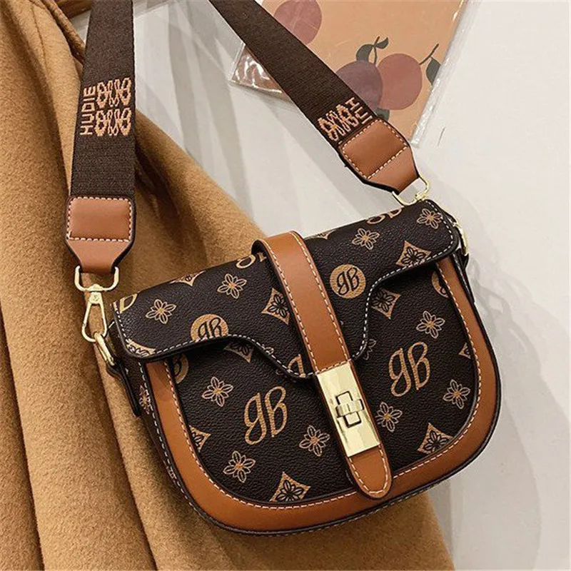 

Female New Diagonal Bag Fashion Wild Shoulder Saddle Bags High Quality Women Purse and Handbags Small Square Bags Sac A Main