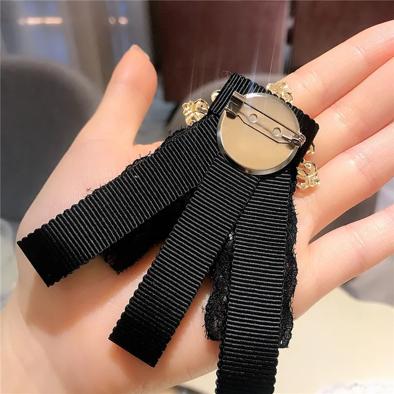 Женская Винтажная брошь с кружевным бантом черная в Корейском стиле