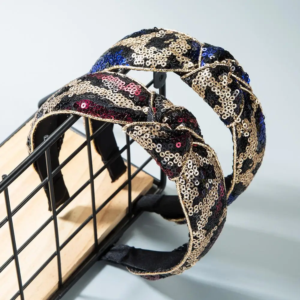 Ободок для волос с леопардовым принтом и блестками| |