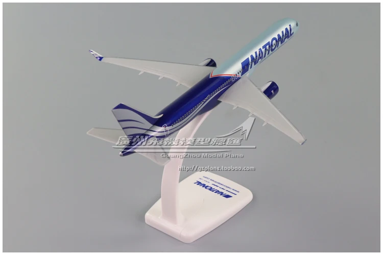 27 см Американский национальный авиакомпаний Национальный Boeing B757-300 1:200