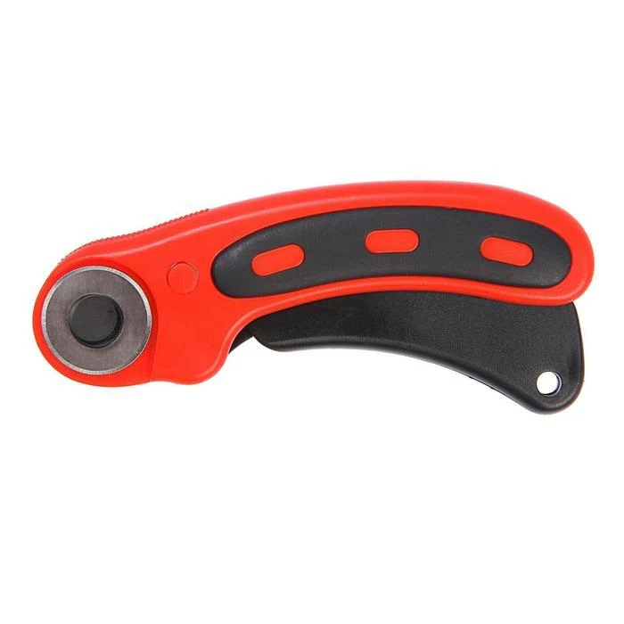 Лезвие круглое LOM с пластиковым корпусом роликового ножа 28 мм + подарочные лезвия - 3 шт. 5429427 Ножи Складные Инструменты Рука.