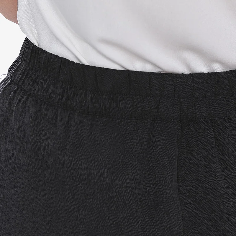 

VOA Black Satin Stretch Twill Silk Elastic Waist Vertical Pocket Simple and Comfortable All-match Casual Straight-Leg Pants KJ86