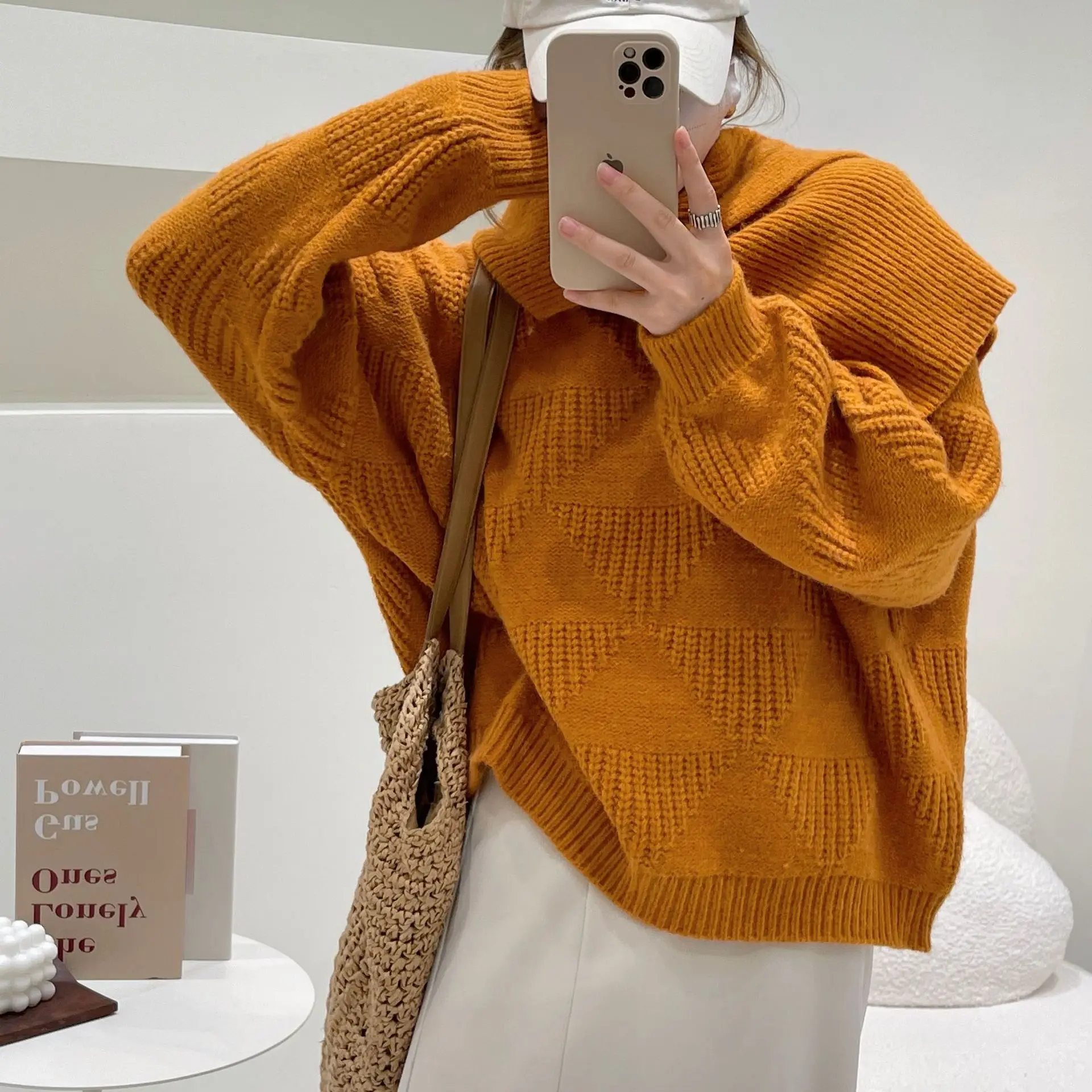 

Winter she fall 2021 new commuter triangle round collar pullovers female temperament han edition loose sweaters