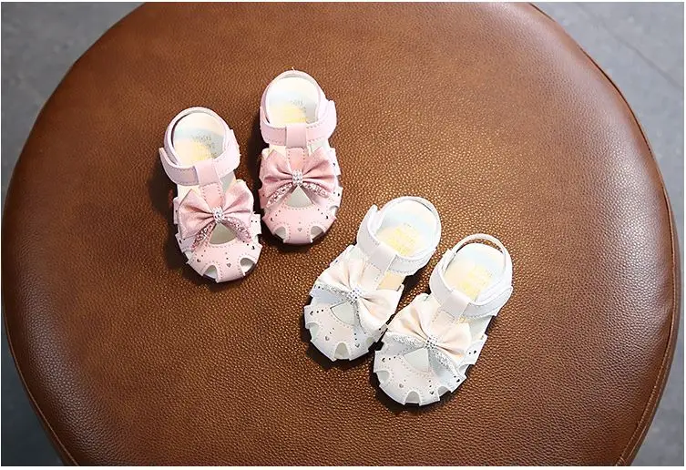 

Baby shoes summer girls infant soft bottom sandals children toddler cartoon shoes 0-2 year old kids baby soft sandals with bow