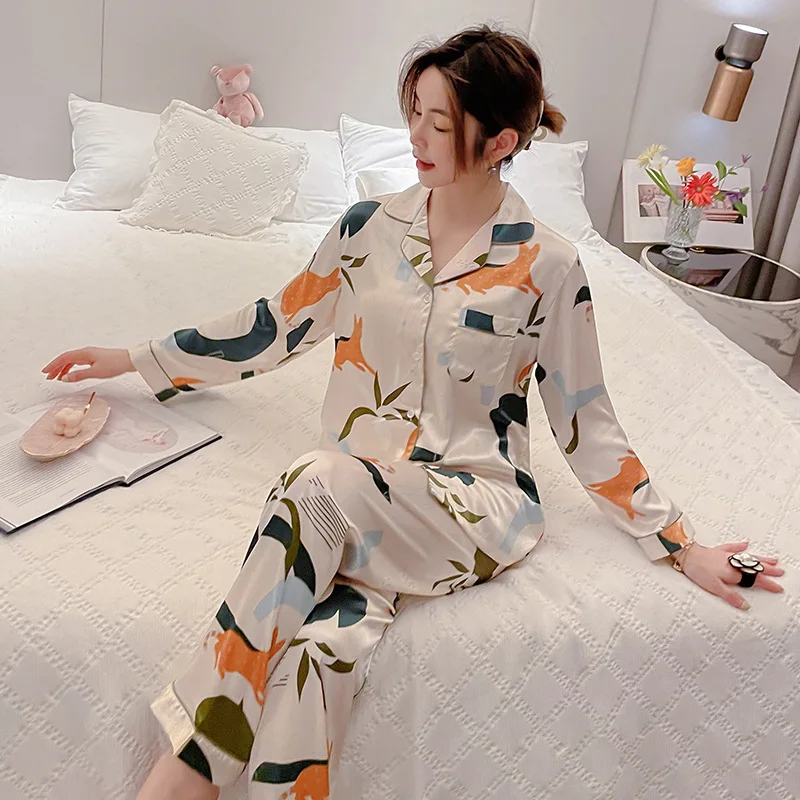 2021 New Pajamas Women's Spring Autumn Ice Silk Long Sleeve Two Piece Thin Sexy Loose Silk Like Home Clothes Pajamas for Women
