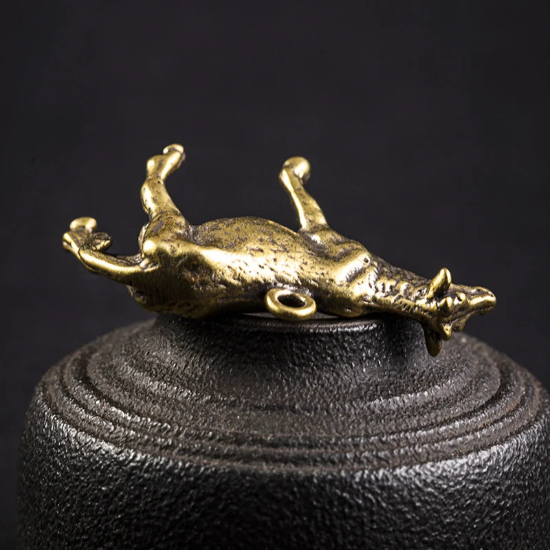 Маленький кулон в виде китайского знака зодиака и быка латунный брелок