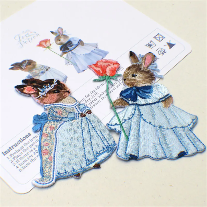 

Love Expressing Couple Rabbit Party DIY Hand-made Wedding Decoration Account Book Embroidery Cloth Decal Decoration Patch