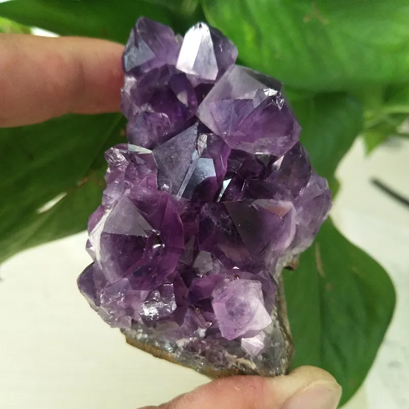 Высококачественный аметистовый геодезический кварцевый кластер из