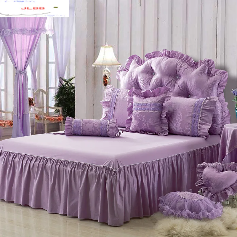 

Romantic Purple Lace Princess Wedding Bedding Sets Bedspread 4pcs Jacquard Satin Ruffles Duvet Cover Bedclothes Bed Skirt Cotton
