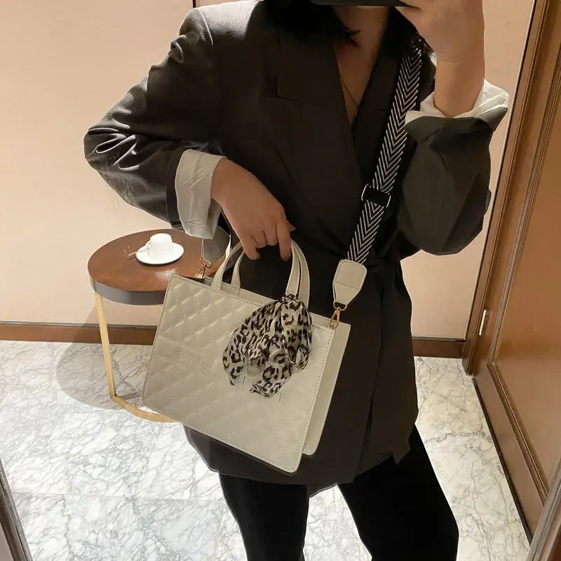 

Women's Shoulder Bag Diamond Lattice Leopard Bow Ribbon Leather Crossbody Handbags Wholesale 2022 New Fashion Female Bags