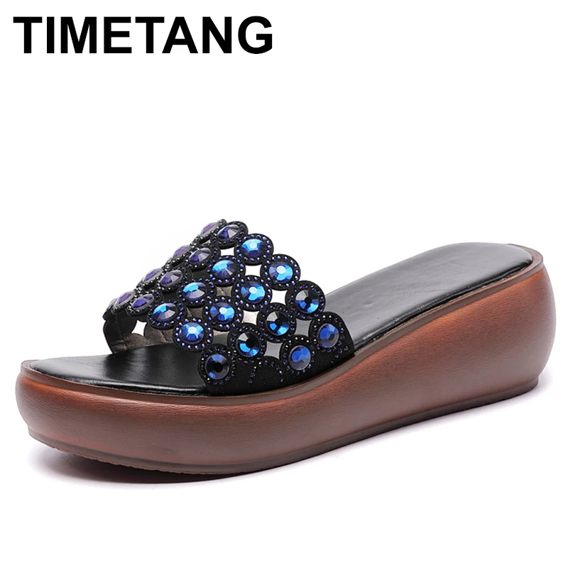 

Шлепанцы женские летние из натуральной кожи со стразами, танкетки на платформе шлепанцы