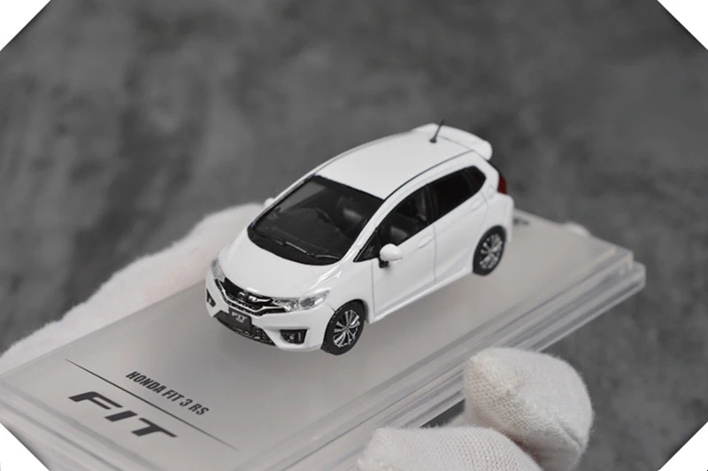 1:64 весы литая металлическая модель автомобиля подходит для RS GK5 миниатюрная