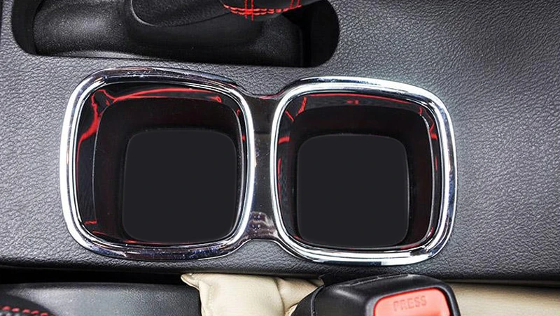 

Fit for Suzuki SX4 S-Cross 2017-2021 Car Accessories Interior Decoration ABS Chrome Front Seat Water Cup Holder Cover Trim 1pcs