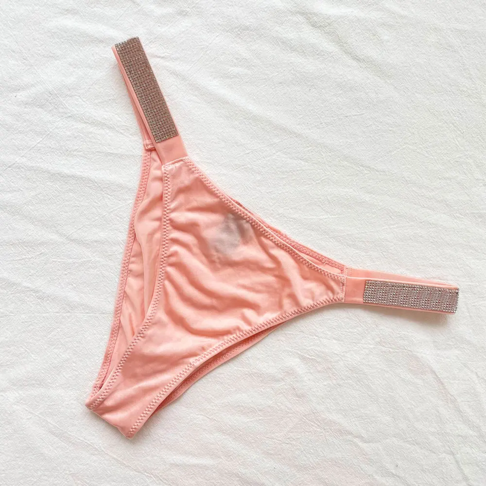 

Low Rise Panties Women G String Breathable Ice Silk Thong Lingerie Sexy Comfort Brand Design Seamless Intimates Underwear Briefs