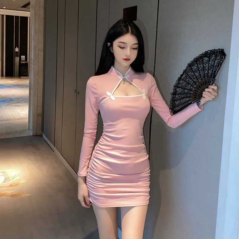 

Vintage Retro Style Dress Women Spring Summer Solid Color Long Sleeve Hollow Out Sheath Dress Woman Slim Fit Dresses Women