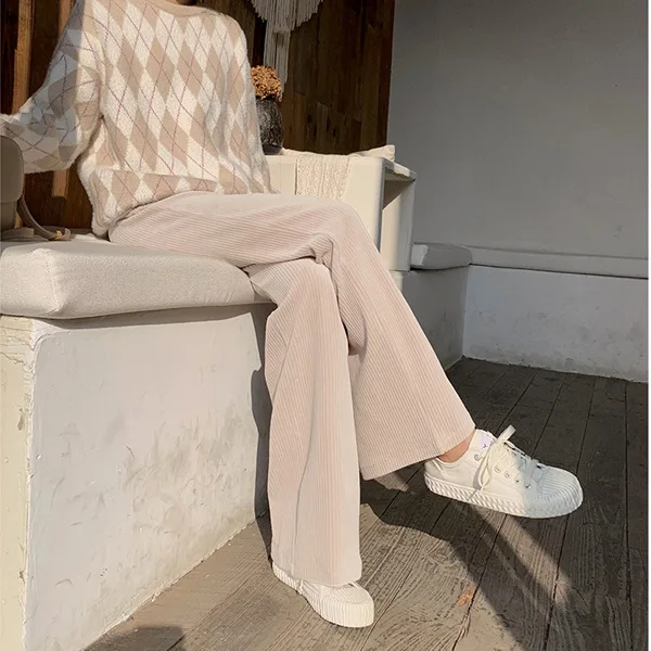 

Новинка 2021, модные вельветовые широкие брюки, женские осенне-зимние напольные брюки с завышенной талией, черные свободные облегающие прямы...