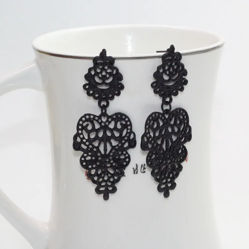 2020 Специальное предложение Мультяшные серьги европейские и новые оптовая