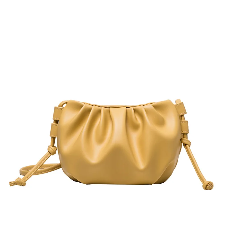 

Spring ins fashion small bag women's 2020 popular new fashion Korean version of Joker shoulder slung fashion cloud bag