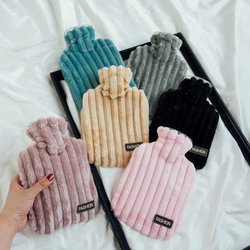 

Creative PVC Hot Water Bags Portable Korean Style Soft Cartoon Explosion-Proof Hand Warmer Durable Student Warm Plush Bottles