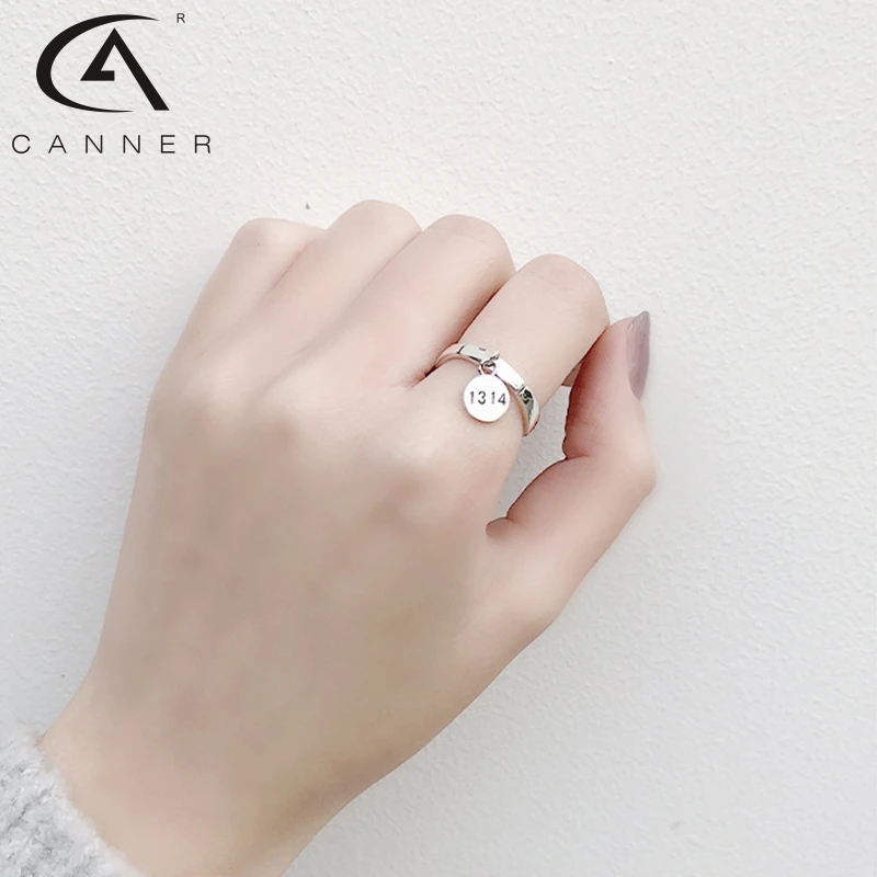 

Кольцо женское из серебра 1314 пробы, с римскими цифрами